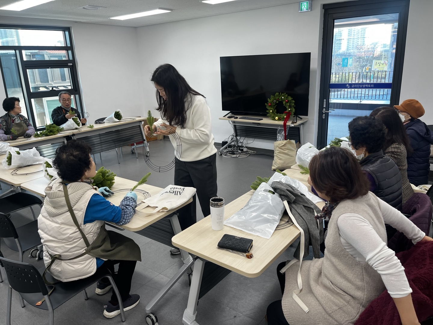 [선주원남동] 크리스마스 리스 만들기 현장 스케치 첨부 이미지